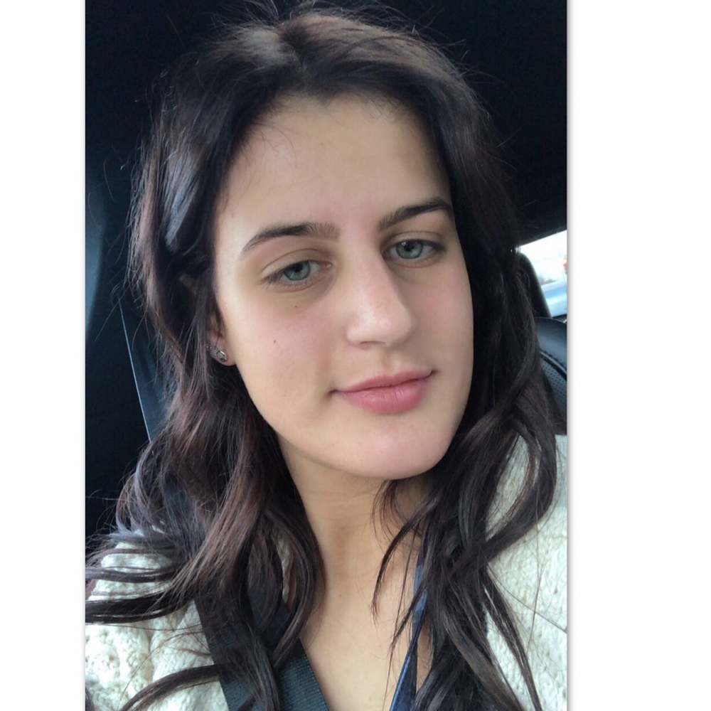 Meet your Posher, Cate